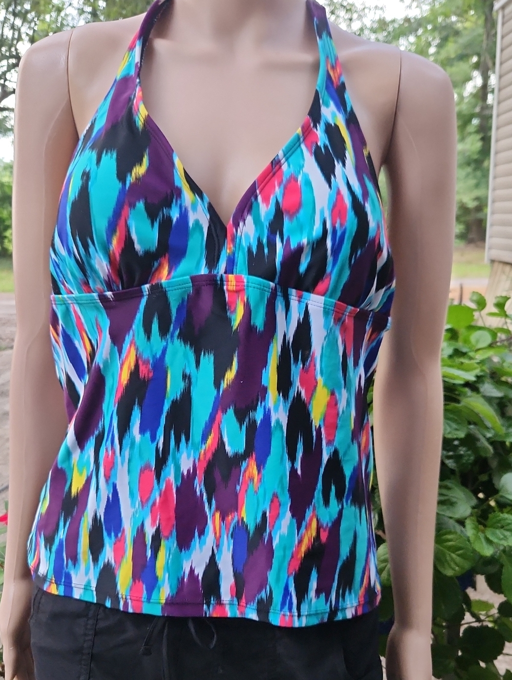NWOT "Catalina" multicolored tankini with tie around neck